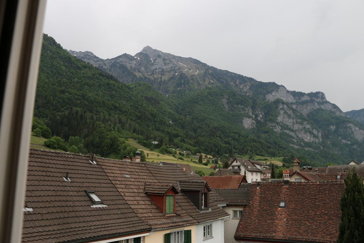 Hotel Lowen Walenstadt Eksteriør bilde